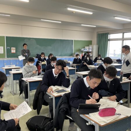 高校3年生　大学入学共通テスト リサーチ